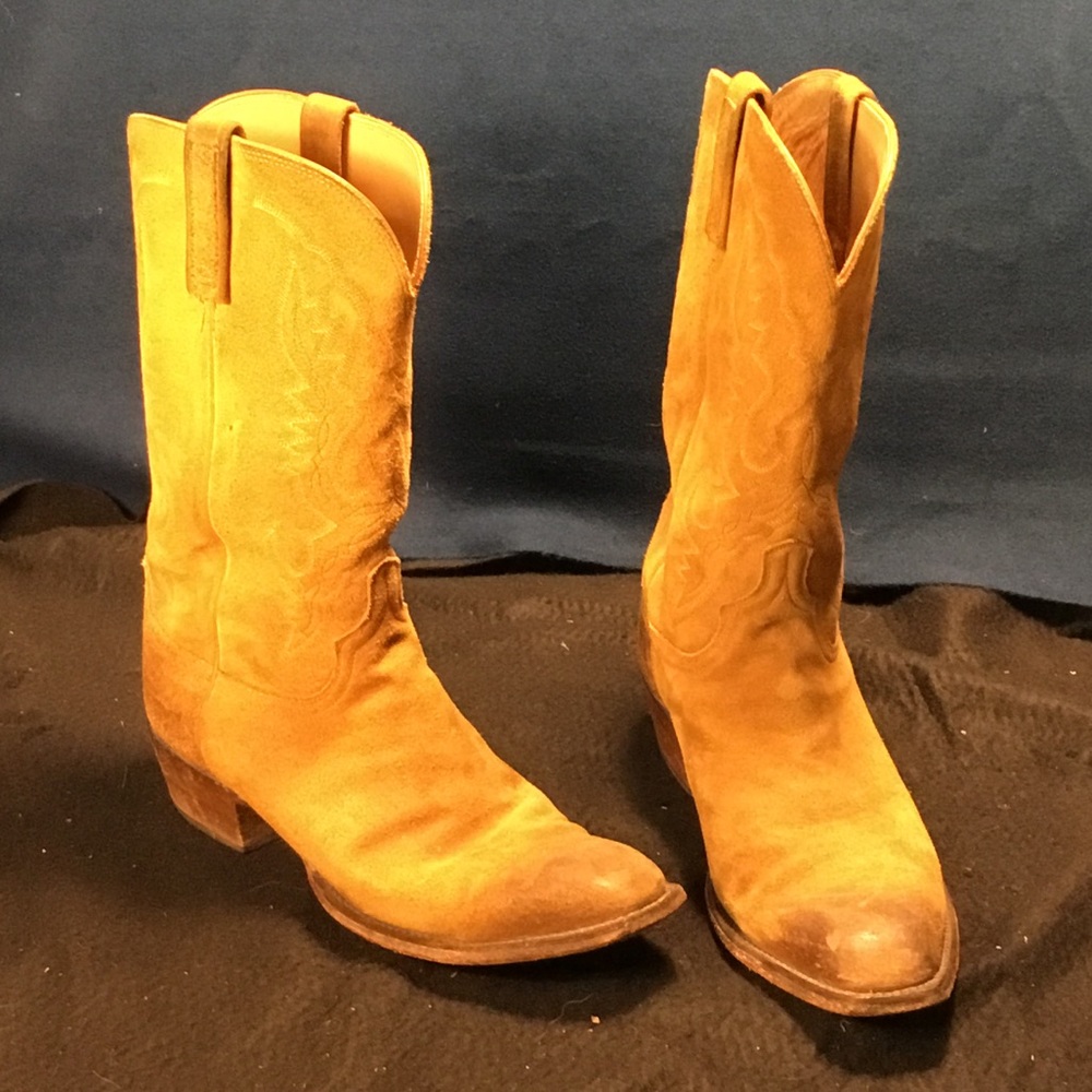 Lucchese “Austin” Heritage Collection Series.  Style HL 1500
Hand Made
Men’s 13D